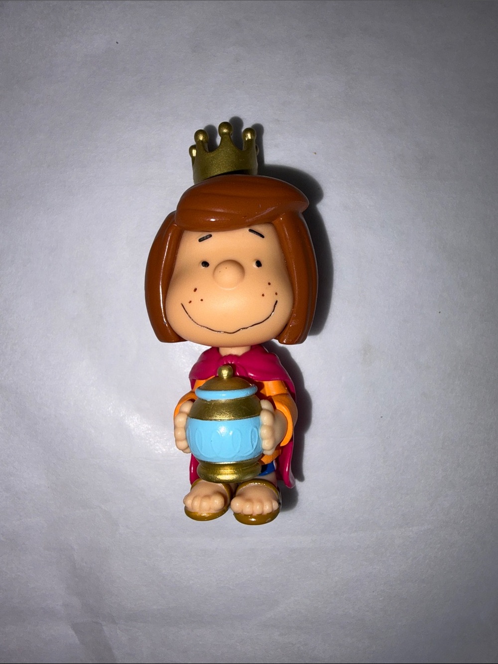 Peanuts Character Mcdonalds Toy Figures Set - Picture 4 of 11